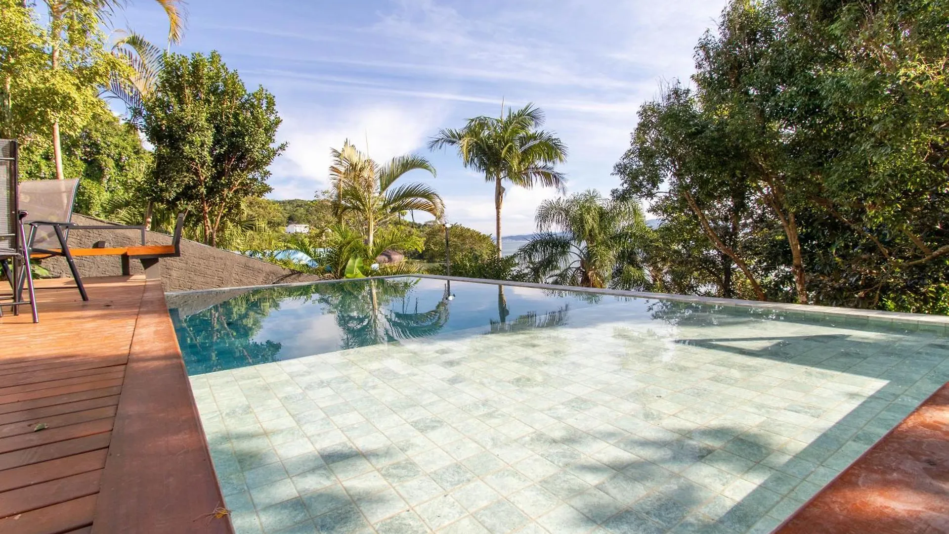 Apartment Modernidade Com Banheira E Vista Para O Mar Tj1437 Florianopolis Brazil