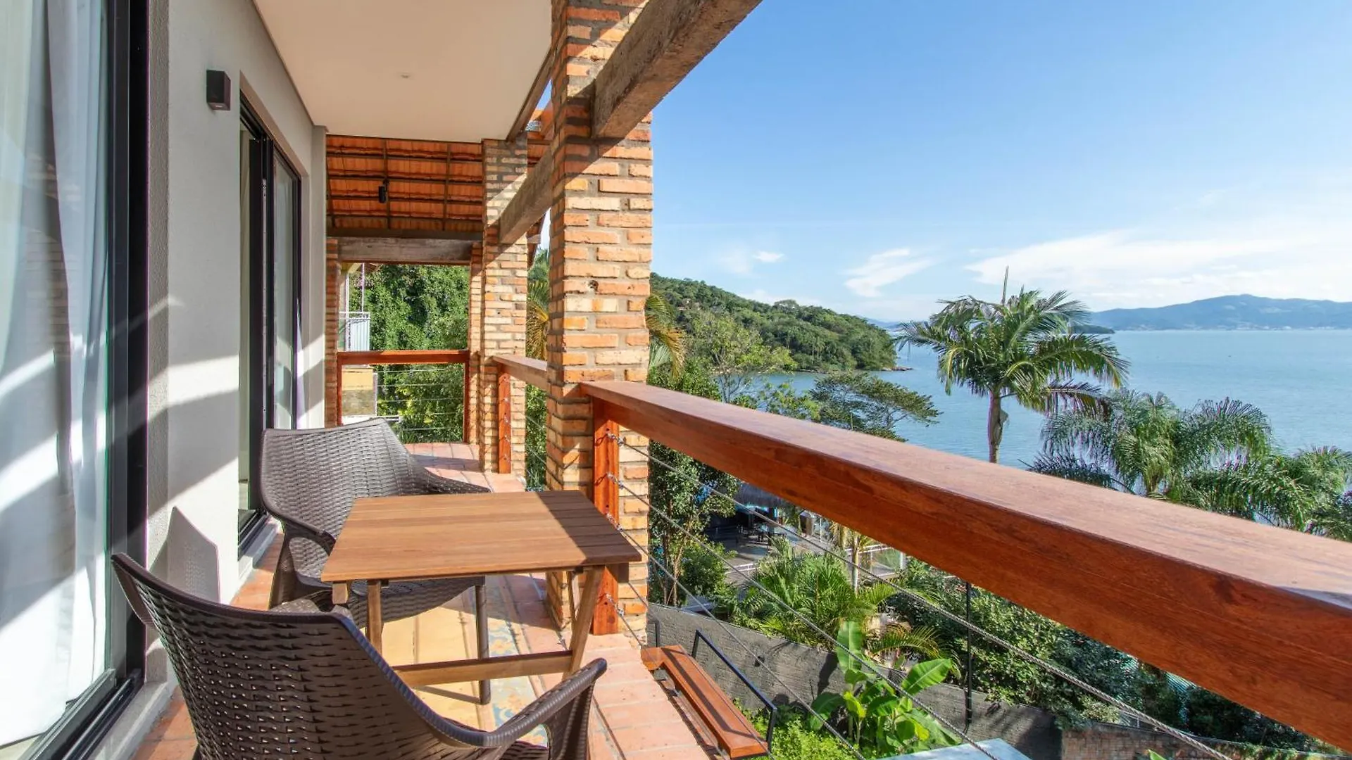 Apartment Modernidade Com Banheira E Vista Para O Mar Tj1437 Florianopolis
