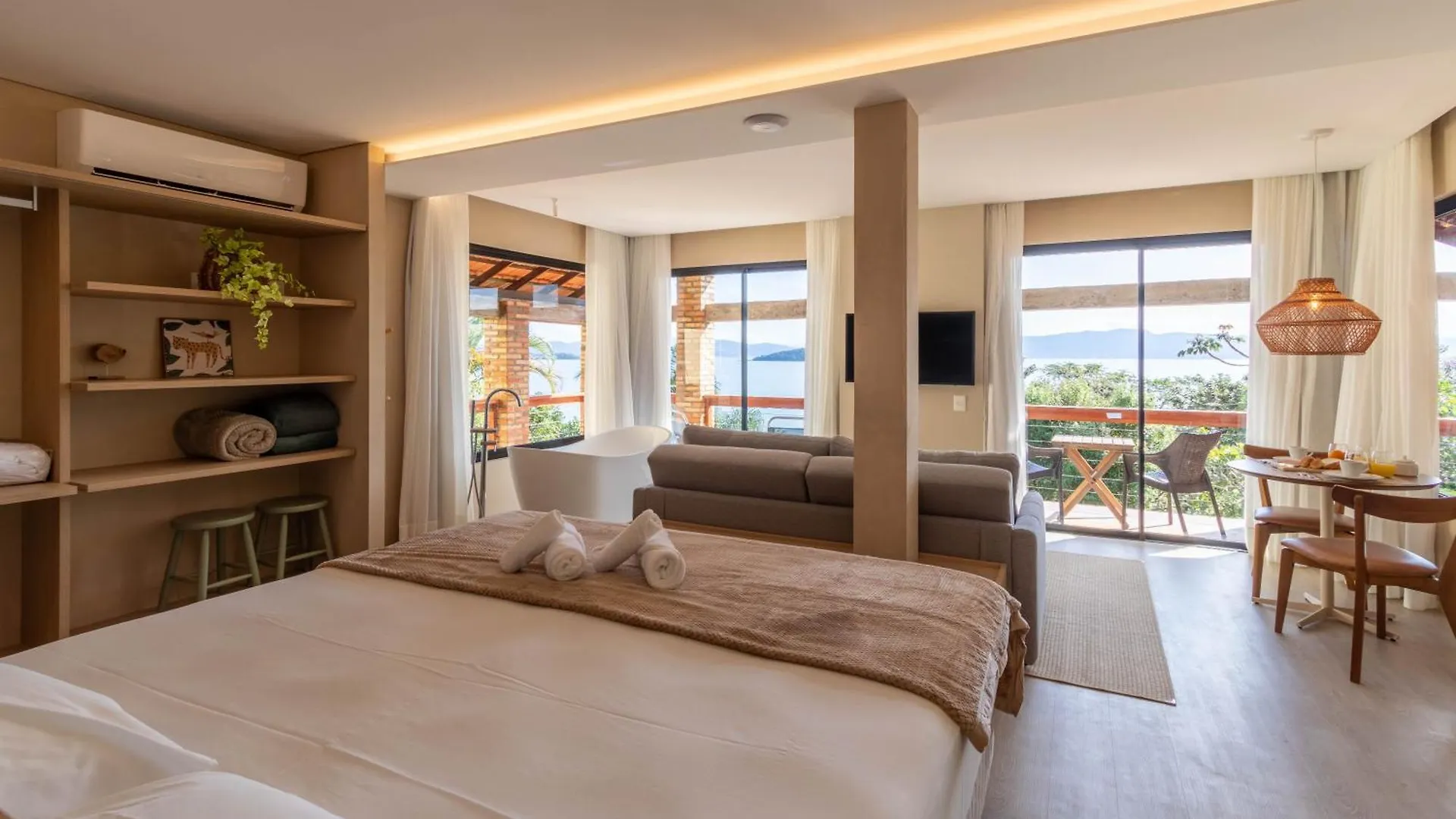 Modernidade Com Banheira E Vista Para O Mar Tj1437 Florianopolis